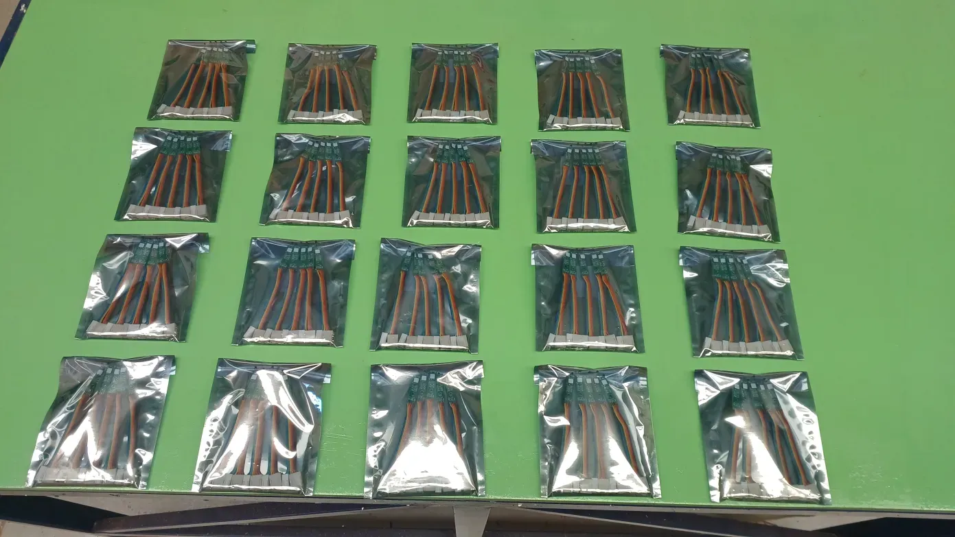 Componentes eletrônicos variados para venda